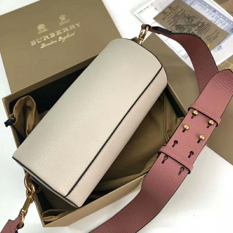 Burberry The Leather Barrel Bag for Women in White