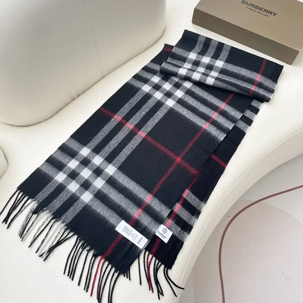 Burberry Check Cashmere Scarf for Unisex in Black Burberry Check Cashmere Scarf for Unisex in Black