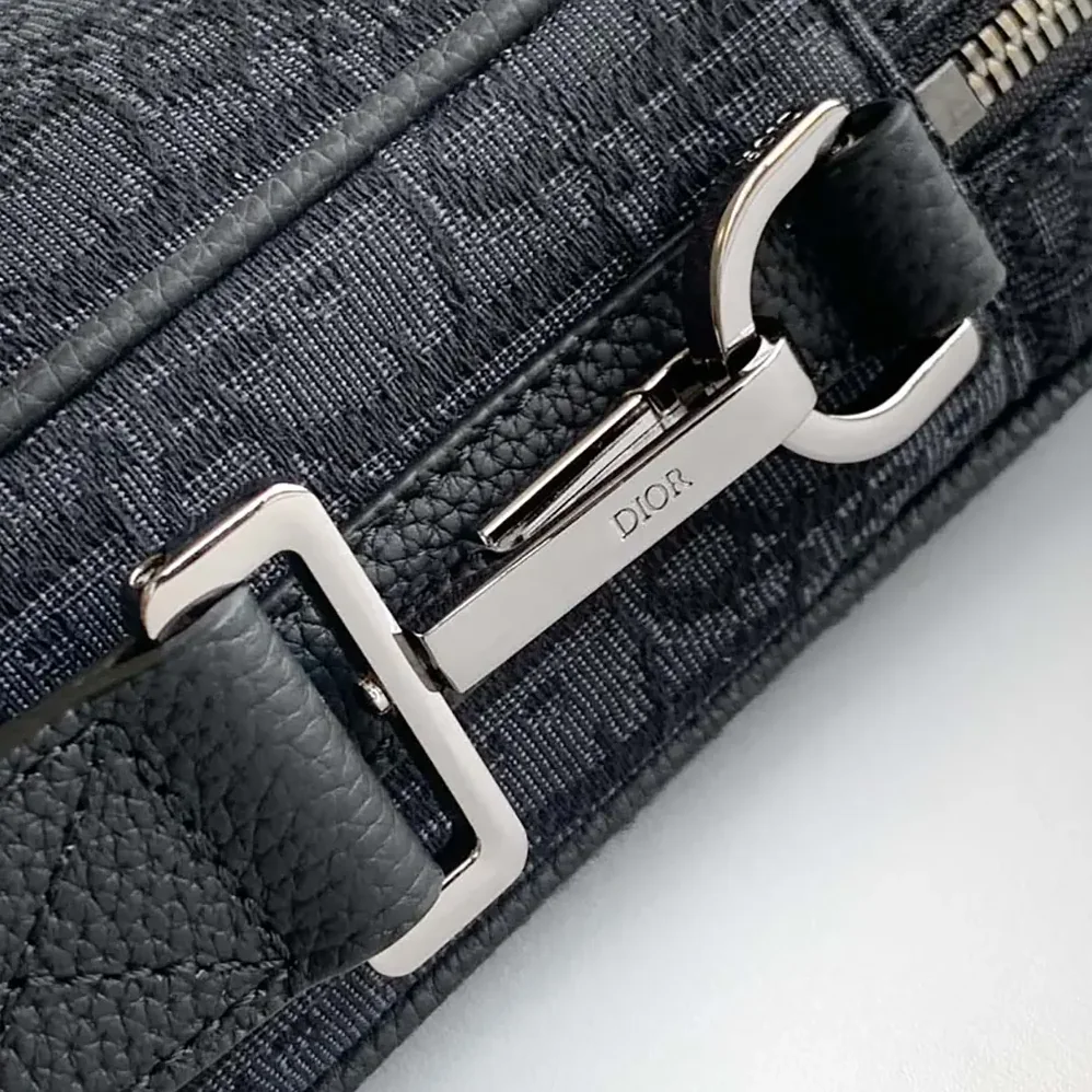 Dior Zipped Briefcase Black Dior Oblique Jacquard and Black Grained Calfskin for Men Dior Zipped Briefcase Black Dior Oblique Jacquard and Black Grained Calfskin for Men