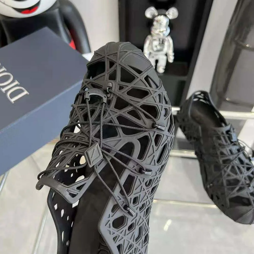 Dior Warp Sandal Black Cosmo Rubber with Warped Cannage Motif for Men