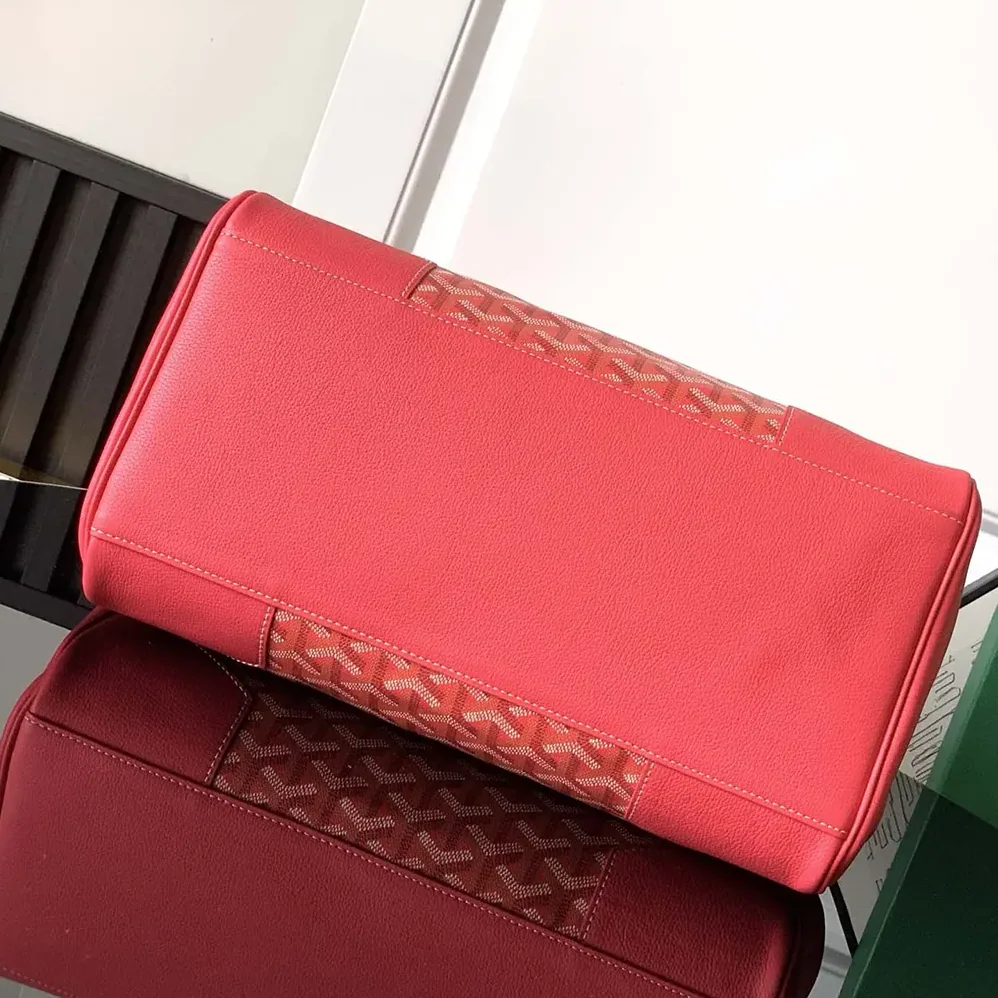 Goyard Saïgon Tote Bag for Women in Pink Goyard Saïgon Tote Bag for Women in Pink
