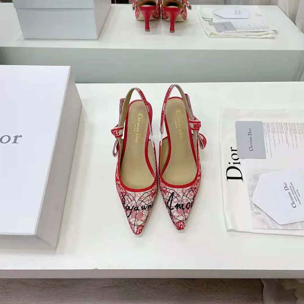 Dior J Adior Dioramour Slingback Pump D-Royaume D Amour Embroidered Cotton for Women Dior J Adior Dioramour Slingback Pump D-Royaume D Amour Embroidered Cotton for Women