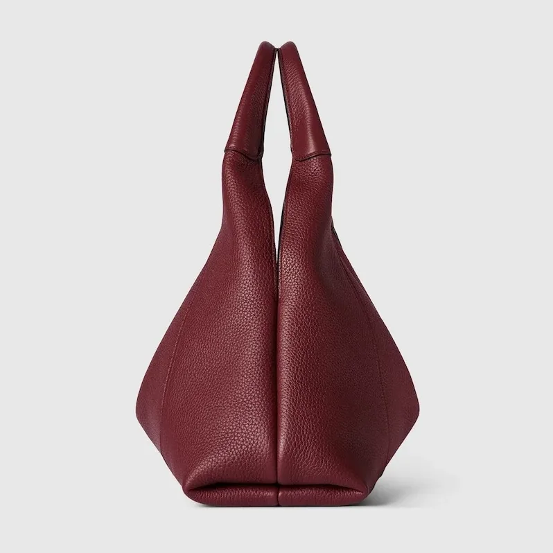Gucci Softbit Maxi Shoulder Bag Rosso Ancora Red / Gucci Softbit Maxi Shoulder Bag Rosso Ancora Red /