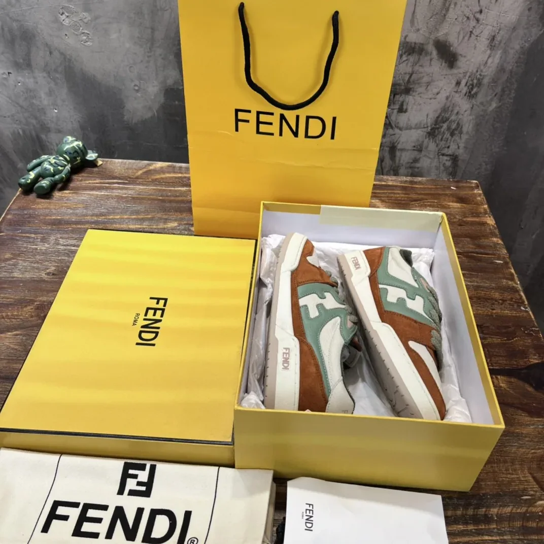 Fendi FD Fendi Match Low Tops Sneakers Brown And Green Fendi FD Fendi Match Low Tops Sneakers Brown And Green