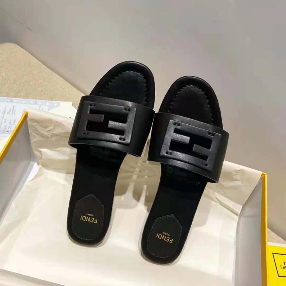 Fendi Signature Black Leather Slides in 0.4 inches Heel Height for Women