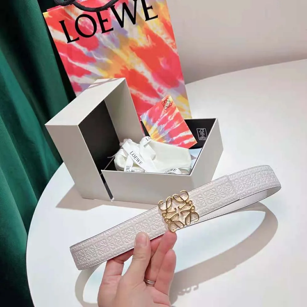 Loewe Anagram Belt in Silk Calfskin for Women in White Loewe Anagram Belt in Silk Calfskin for Women in White