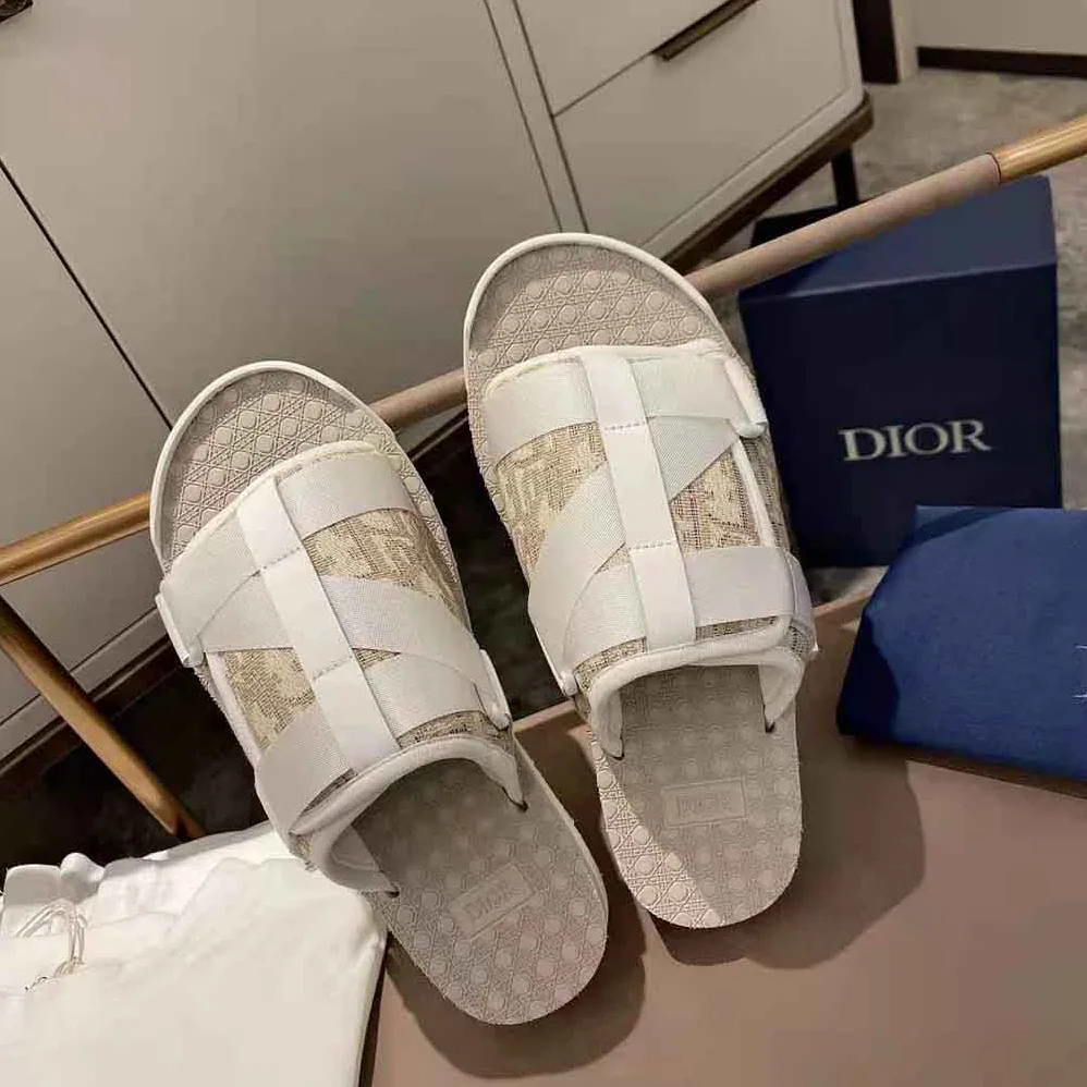 Dior Alpha Sandal Off for Women in White Dior Oblique Jacquard Dior Alpha Sandal Off for Women in White Dior Oblique Jacquard