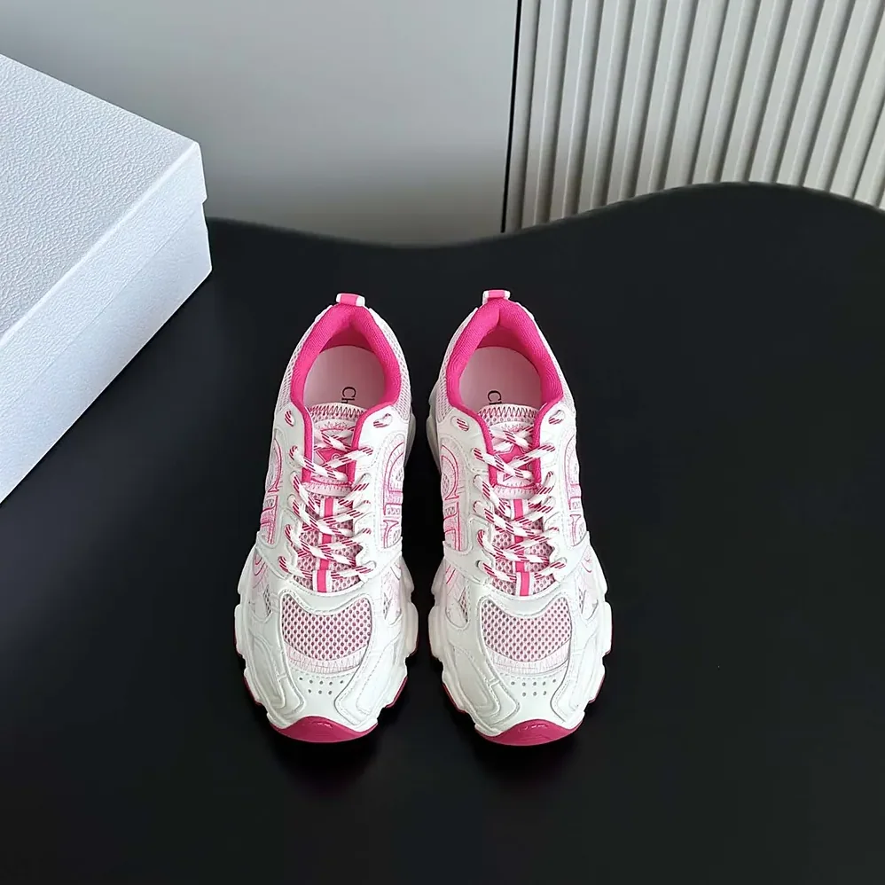 Dior Chrono Sneaker White and Fuchsia Mesh with Leather for Unisex in Effect Panels Dior Chrono Sneaker White and Fuchsia Mesh with Leather for Unisex in Effect Panels
