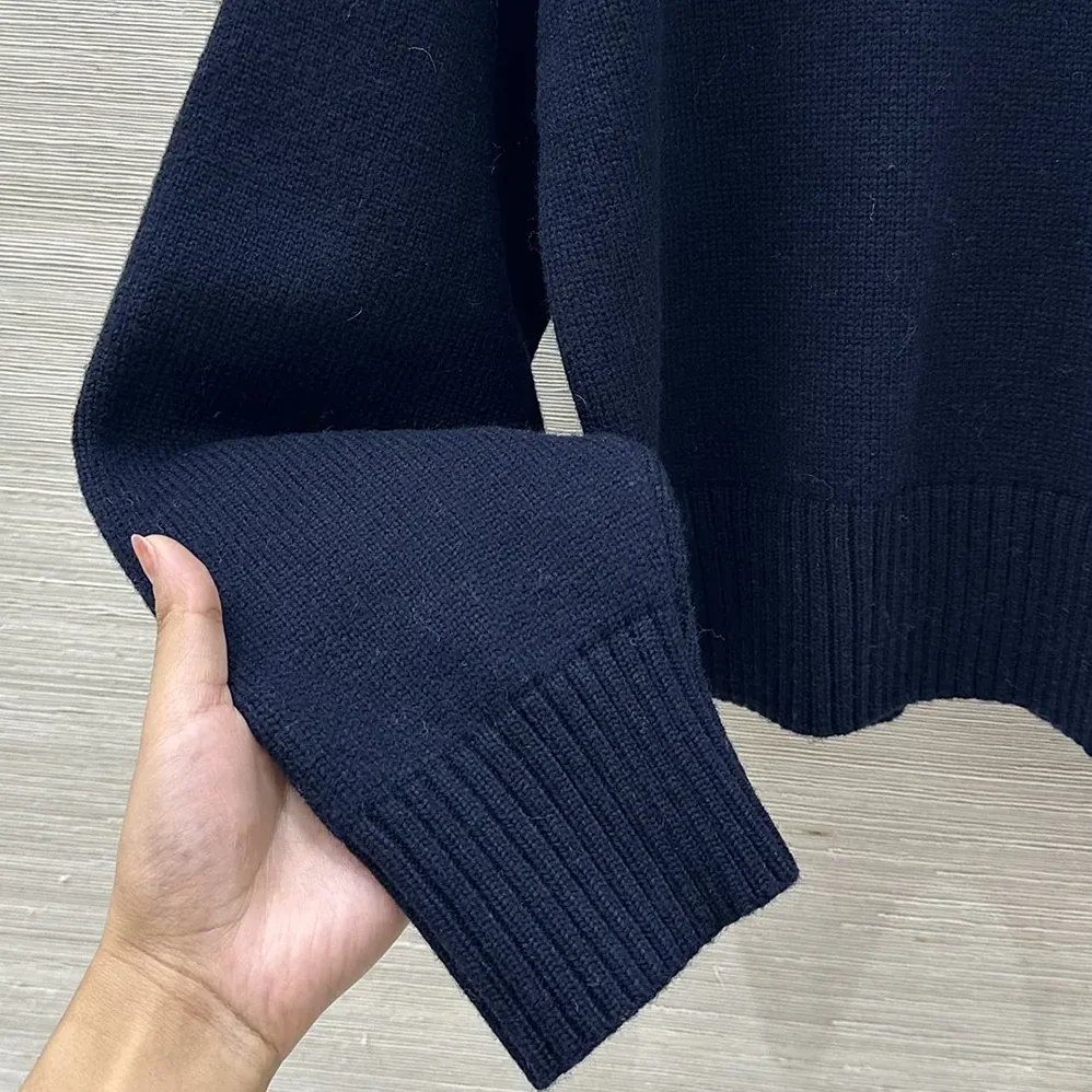 Celine V for Women in Neck Sweater in Cashmere