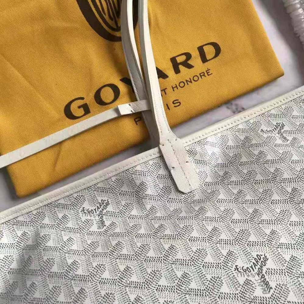 Goyard Sac Saint Louis GM in Goyardine Canvas & Chevroches Calfskin for Women in White Goyard Sac Saint Louis GM in Goyardine Canvas & Chevroches Calfskin for Women in White