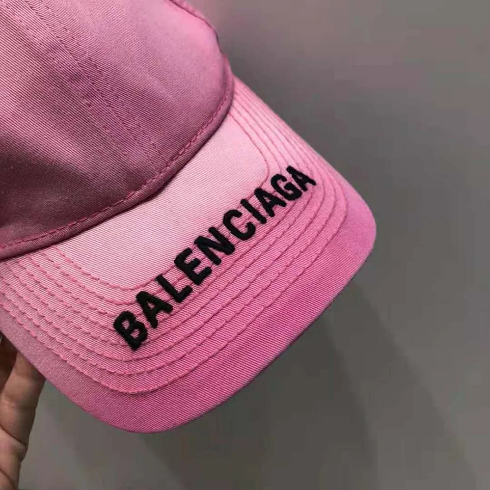 Balenciaga Cap in Fuchsia for Women in Black Embroidered Cotton Balenciaga Cap in Fuchsia for Women in Black Embroidered Cotton