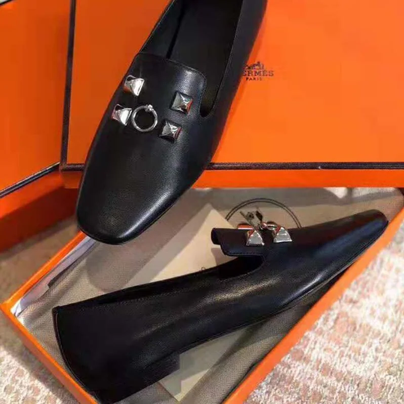 Hermes Subtil Ballerina in Goatskin with Square Toe for Women in Black