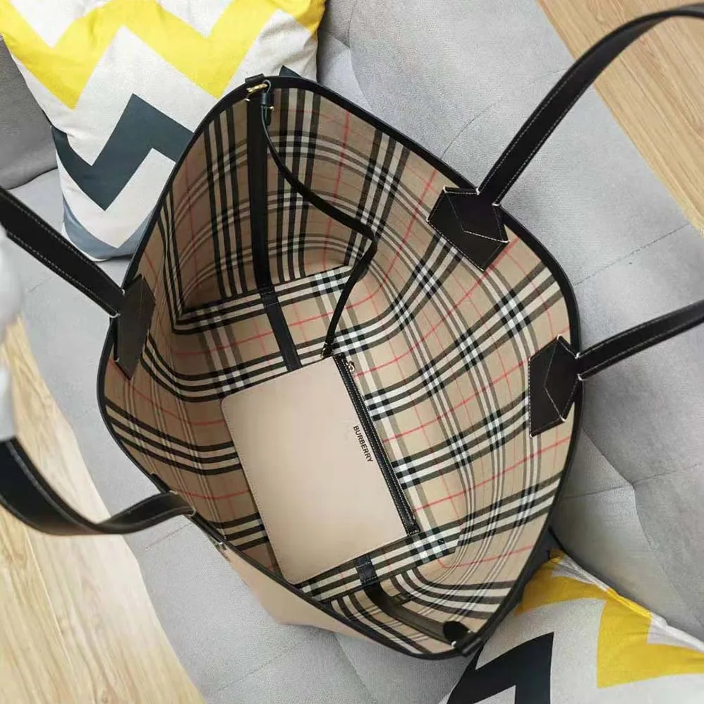 Burberry Label Print Cotton and Leather Large London Tote Bag for Women