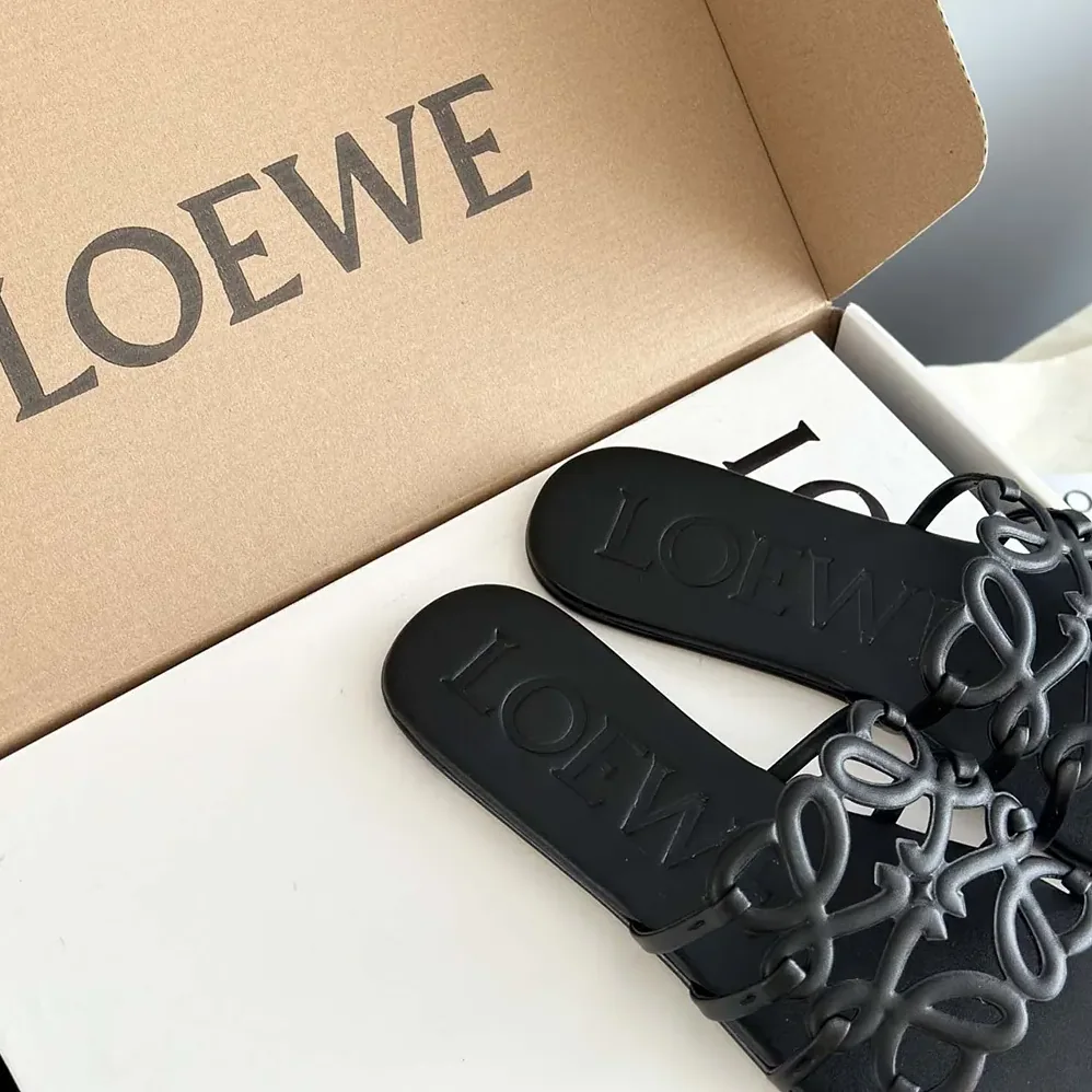 Loewe Petal Anagram Slide in Soft Calfskin for Women in Black