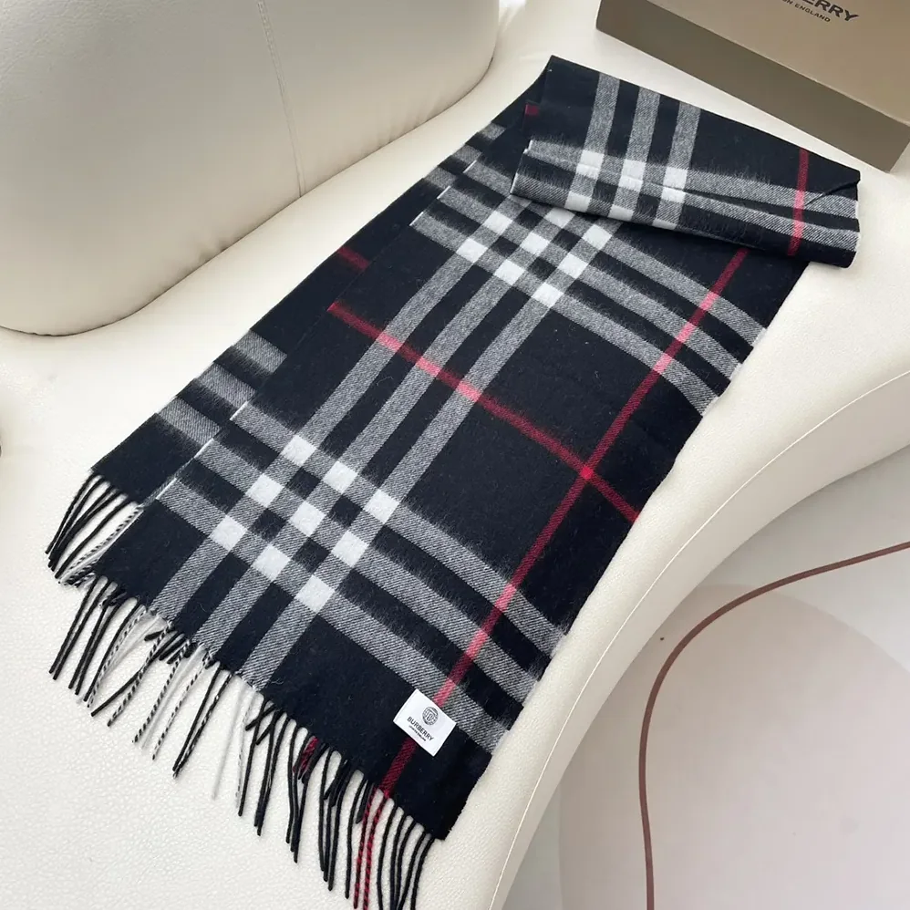 Burberry Check Cashmere Scarf for Unisex in Black Burberry Check Cashmere Scarf for Unisex in Black