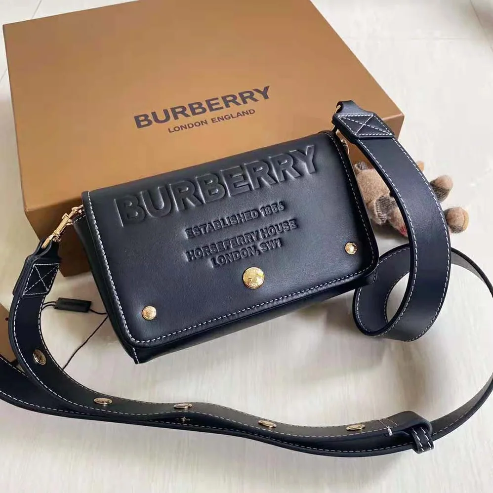Burberry Small Horseferry Leather Crossbody Bag for Women in Black