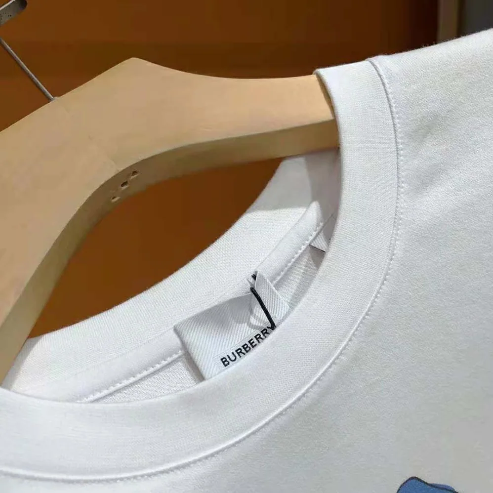 Burberry Marine Sketch Print Cotton Oversized T for Men in shirt Burberry Marine Sketch Print Cotton Oversized T for Men in shirt