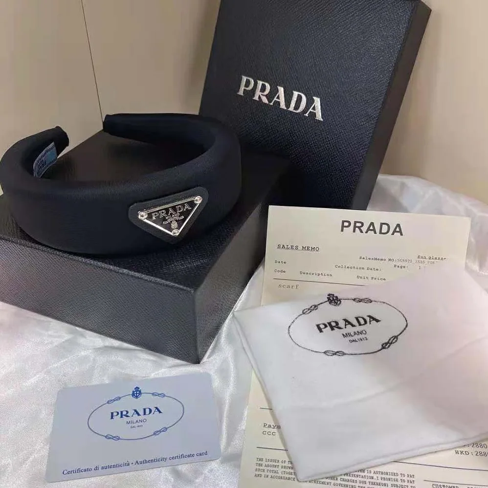 Prada Oversized Puffy Re-Nylon Headband for Women in Black Prada Oversized Puffy Re-Nylon Headband for Women in Black