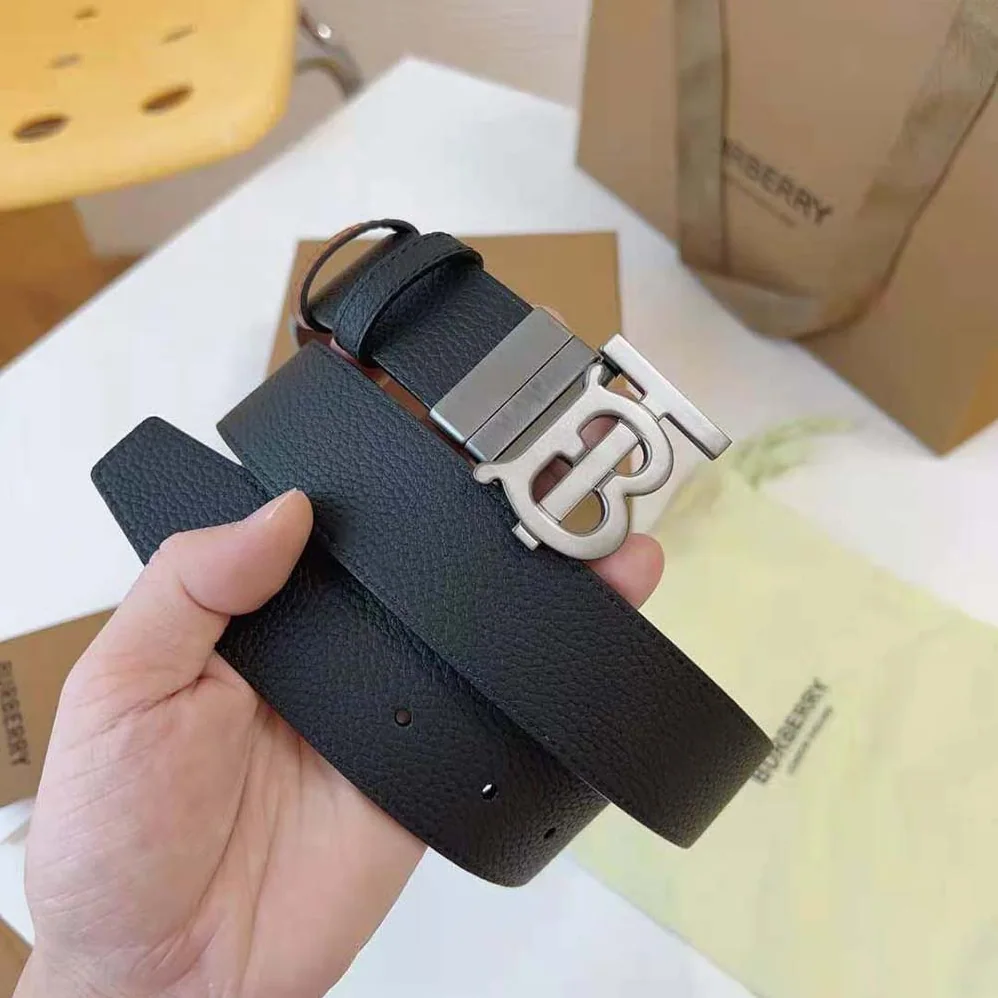 Burberry Reversible Leather TB Belt for Men in Black