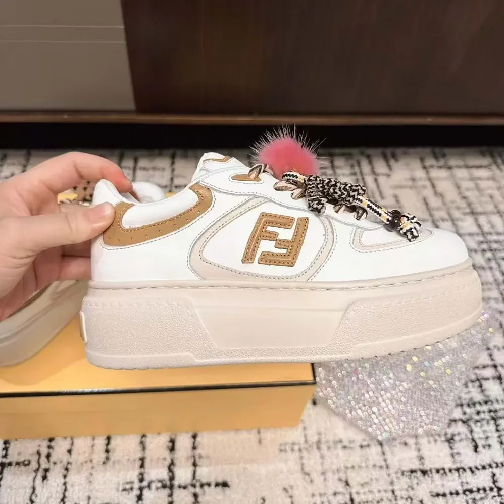 Fendi Match Low Top Platform Shoes In White Leather With Charm for Women
