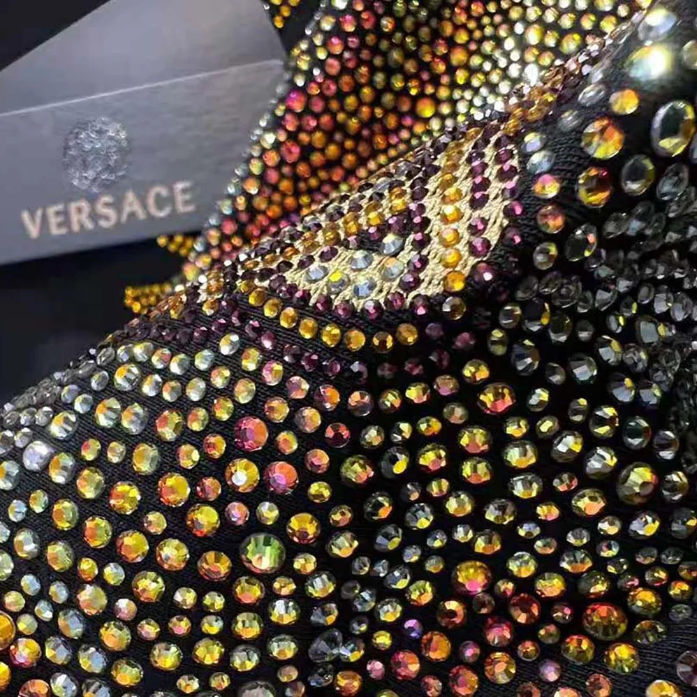 Versace Embellished Medusa T-shirt in Cotton for Women in Black