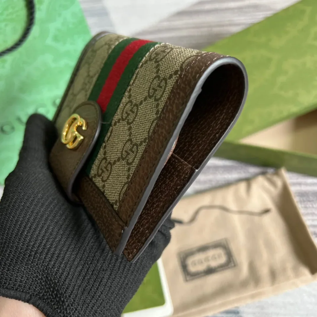 Gucci Ophidia GG Passport Case Supreme Canvas Beige /