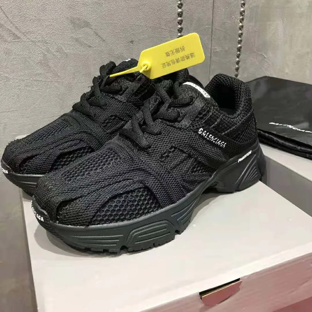 Balenciaga Phantom Sneaker in Black Monocolor Fabric and Mesh for Unisex