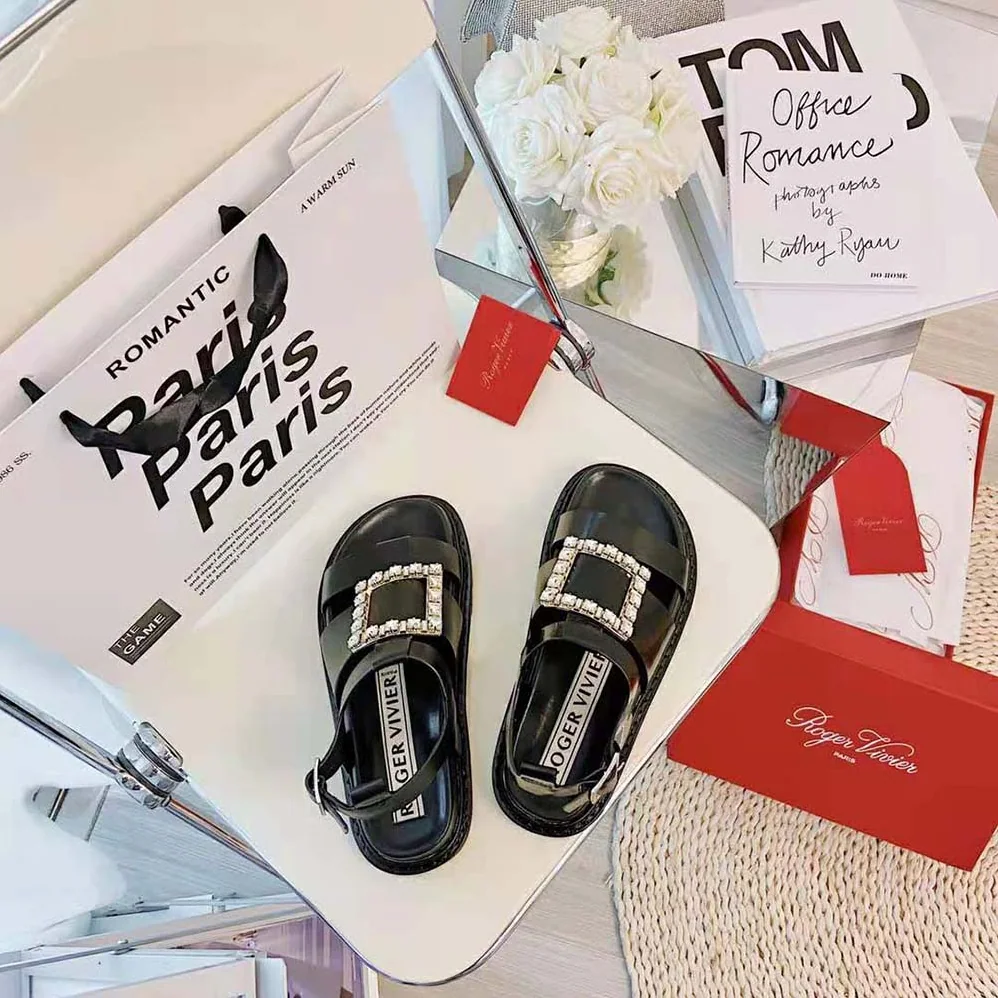 Roger Vivier Viv' Rangers Strass Buckle Sandals in Leather for Women in Black Roger Vivier Viv' Rangers Strass Buckle Sandals in Leather for Women in Black