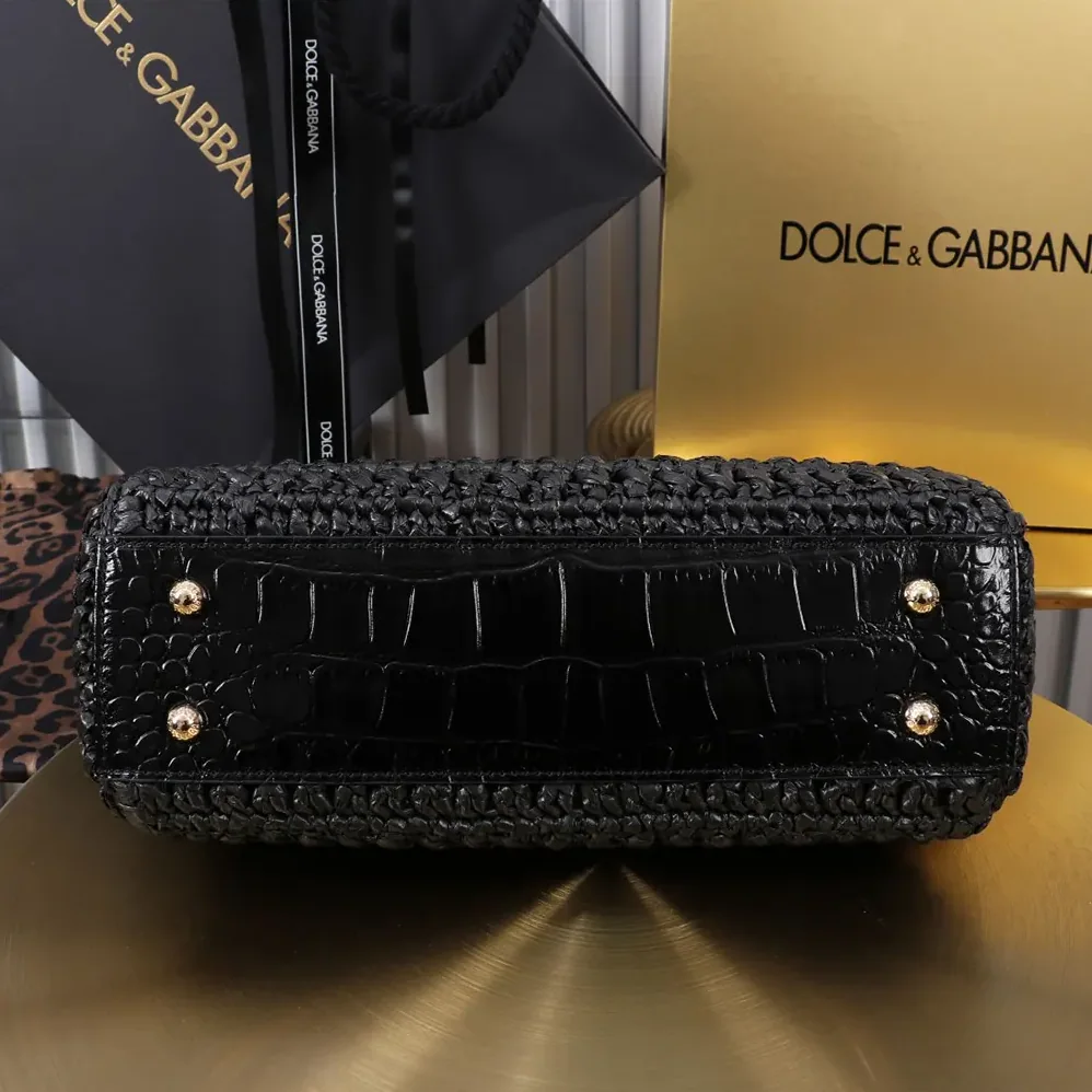 Dolce Gabbana D&G Elongated Sicily Handbag for Women in Black Dolce Gabbana D&G Elongated Sicily Handbag for Women in Black