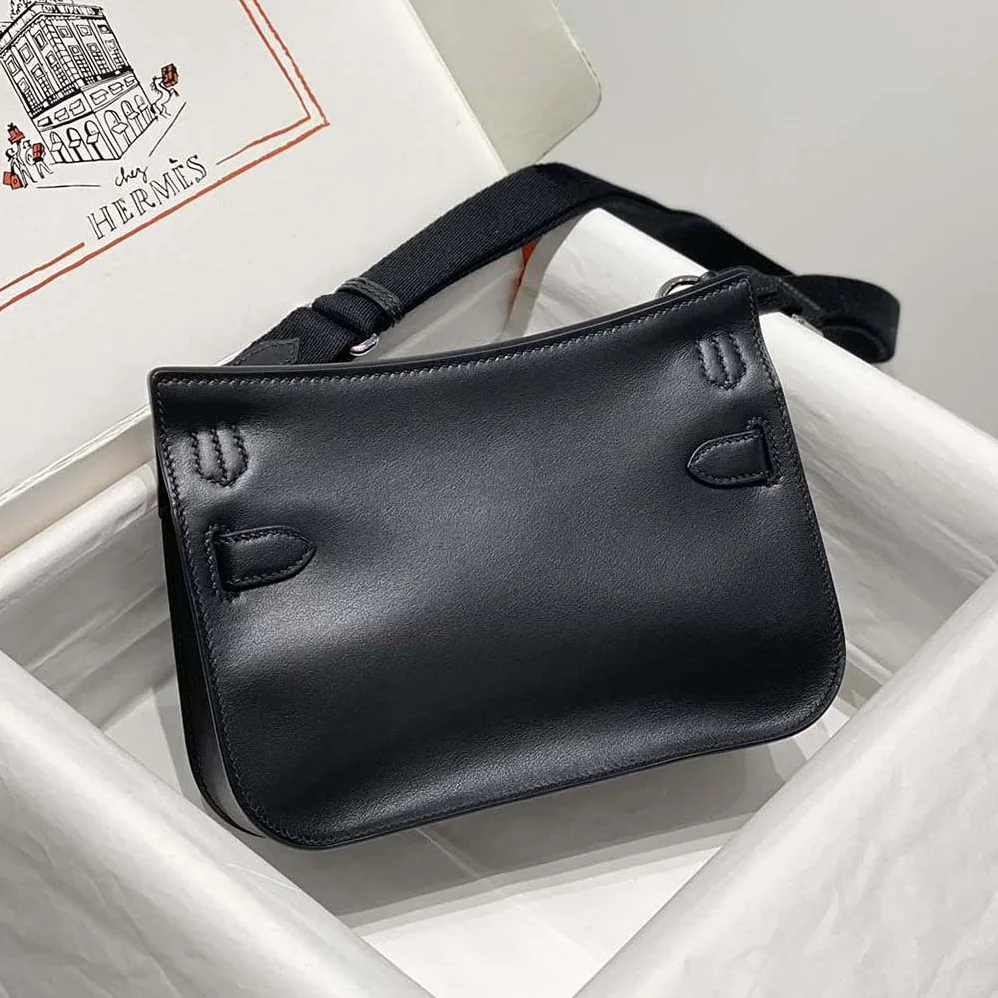 Hermes Jyspiere in Evercolor Leather for Women in Black/Silver Hermes Jyspiere in Evercolor Leather for Women in Black/Silver