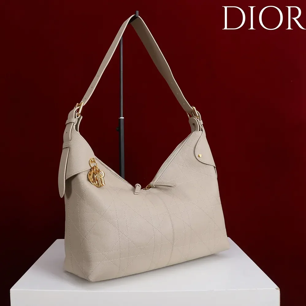 Dior Large Dior Voyage Bag Powder Beige Flat Macrocannage Grained Calfskin for Women Dior Large Dior Voyage Bag Powder Beige Flat Macrocannage Grained Calfskin for Women