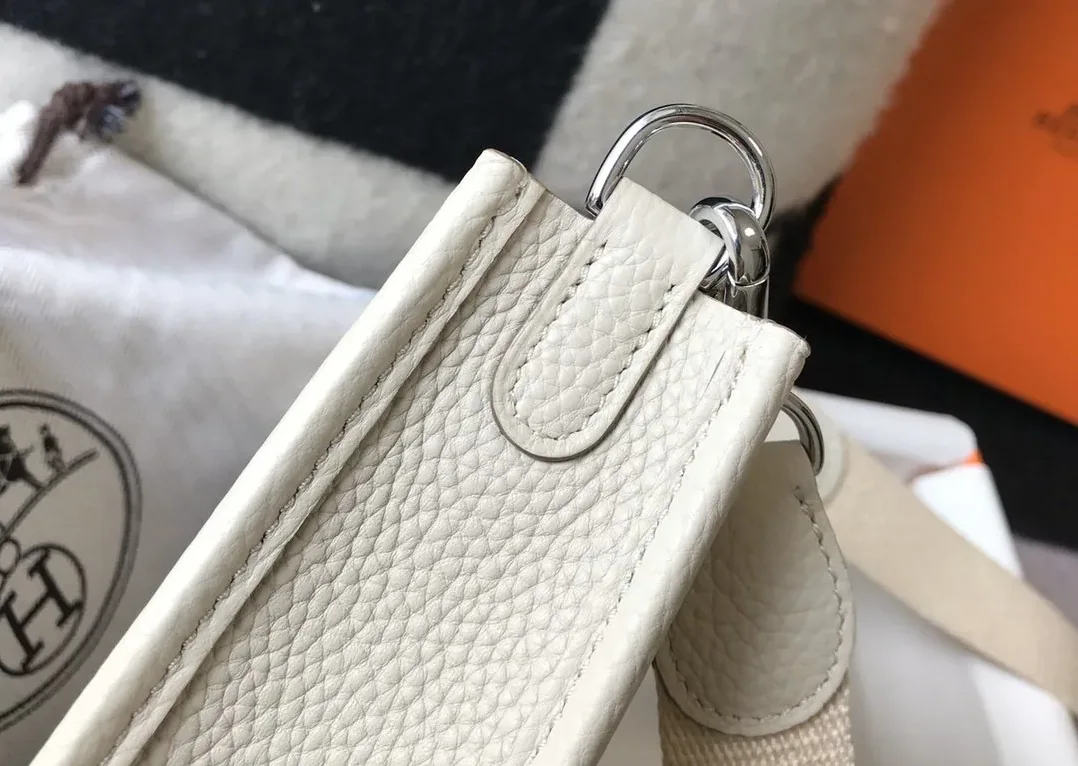 Hermes Evelyne 16 Amazone Bag Beige With Silver in Toned Hardware Hermes Evelyne 16 Amazone Bag Beige With Silver in Toned Hardware