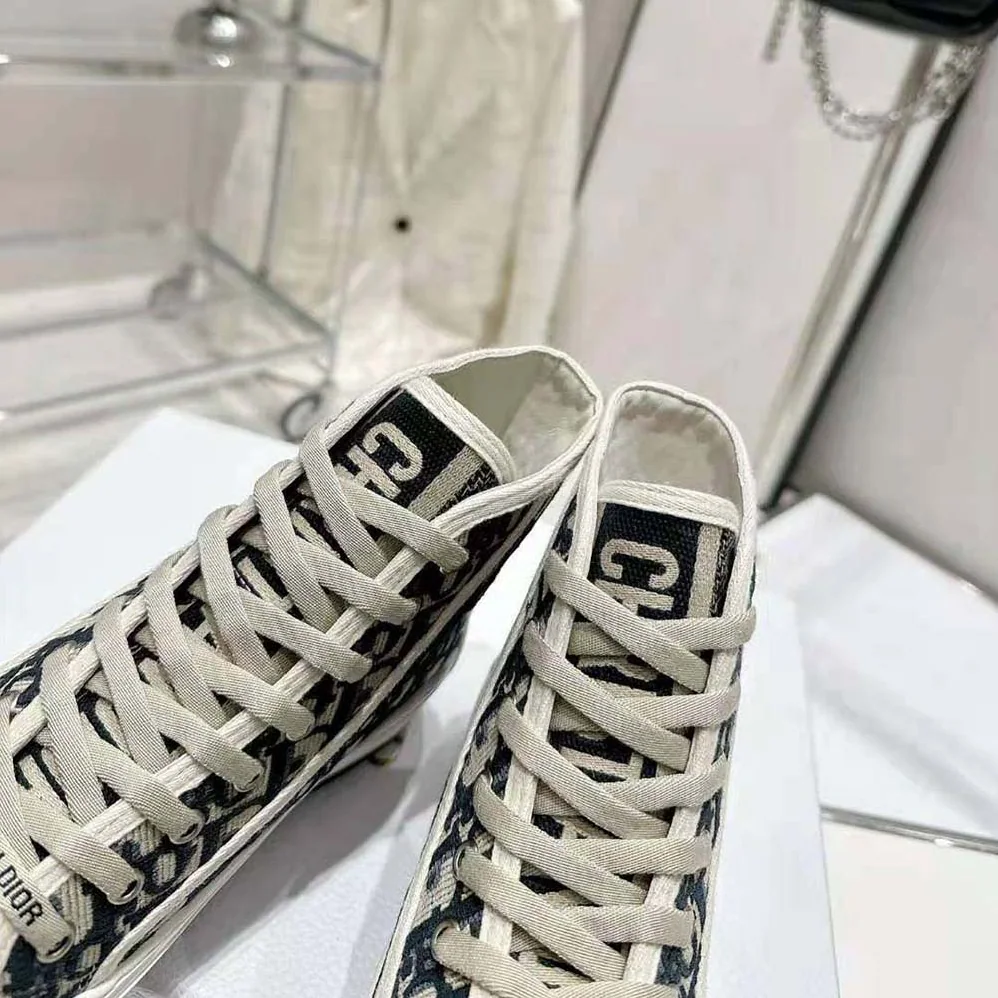 Dior Walk'N'Dior High-Top Platform Sneaker Deep Blue Dior Oblique Embroidered Cotton for Women Dior Walk'N'Dior High-Top Platform Sneaker Deep Blue Dior Oblique Embroidered Cotton for Women