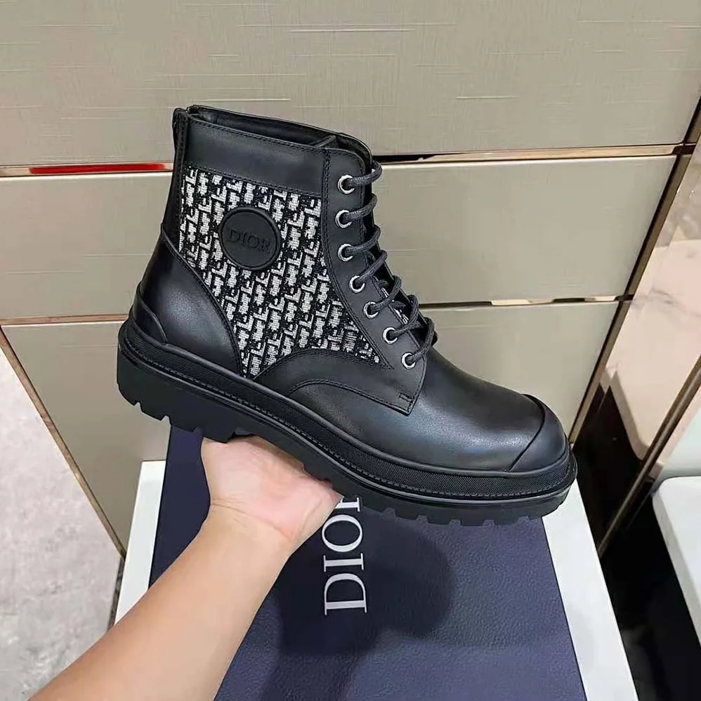 Dior Explorer Ankle Boot Black Smooth Calfskin and Beige and Black Dior Oblique Jacquard for Men Dior Explorer Ankle Boot Black Smooth Calfskin and Beige and Black Dior Oblique Jacquard for Men