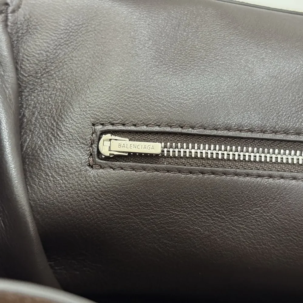 Balenciaga Rodeo Handbag Large in Light Espresso Waxed Suede Calfskin and Smooth Calfskin for Women Balenciaga Rodeo Handbag Large in Light Espresso Waxed Suede Calfskin and Smooth Calfskin for Women