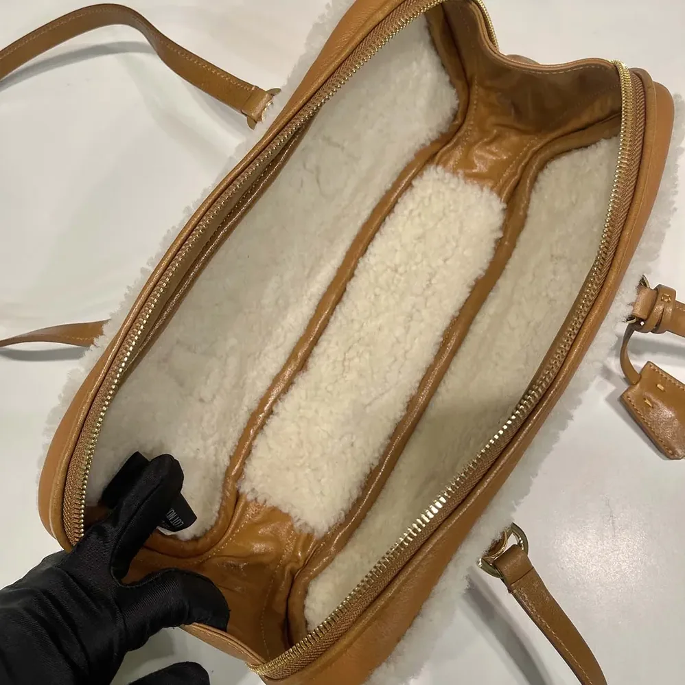 Prada Medium Shearling Two for Women in handle Bag Prada Medium Shearling Two for Women in handle Bag