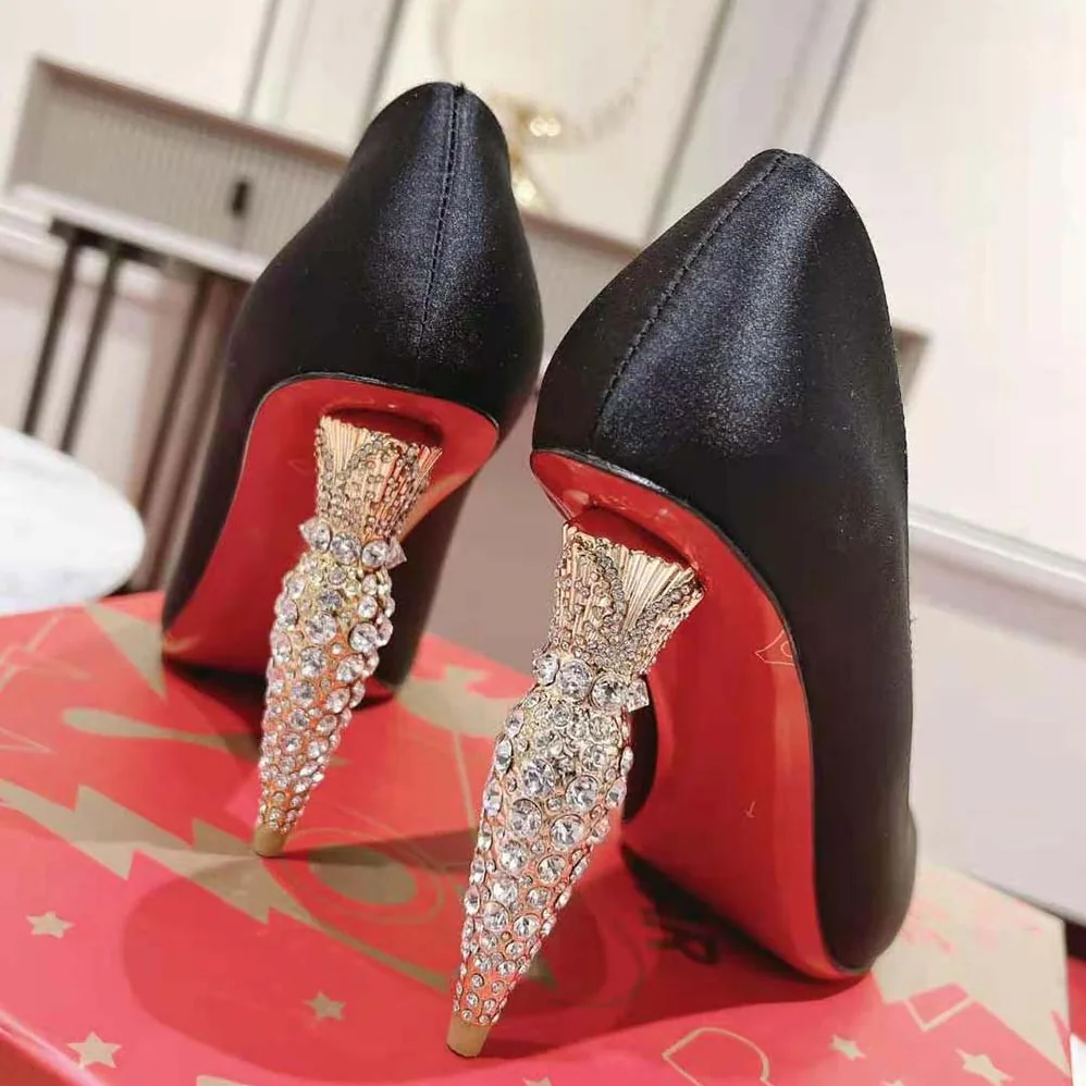 Christian Louboutin Lipstrass Pump 100 mm Heel Height for Women in Black Christian Louboutin Lipstrass Pump 100 mm Heel Height for Women in Black