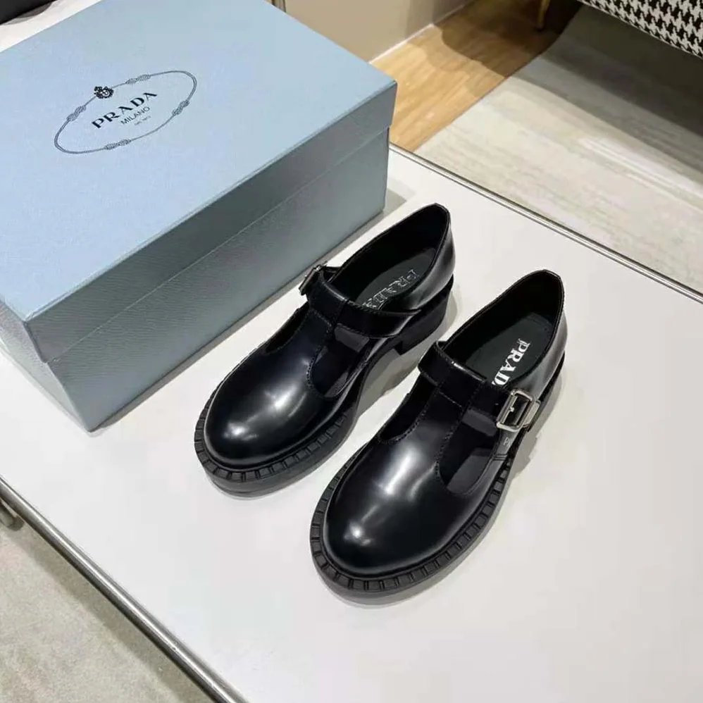 Prada Brushed-Leather Mary Jane T-strap Shoes for Women in Black Prada Brushed-Leather Mary Jane T-strap Shoes for Women in Black