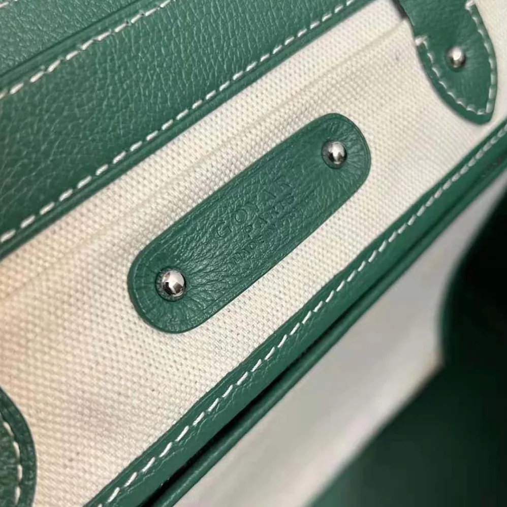 Goyard Saïgon Tote Bag for Women in Green Goyard Saïgon Tote Bag for Women in Green