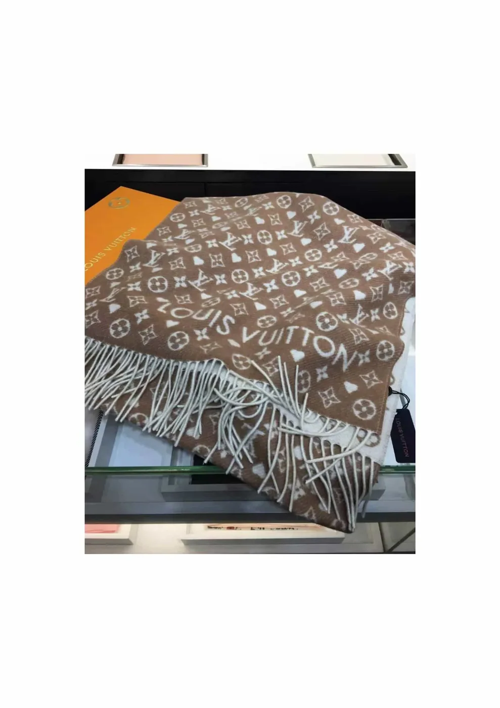 Louis Vuitton Game On Scarf Brown Louis Vuitton Game On Scarf Brown