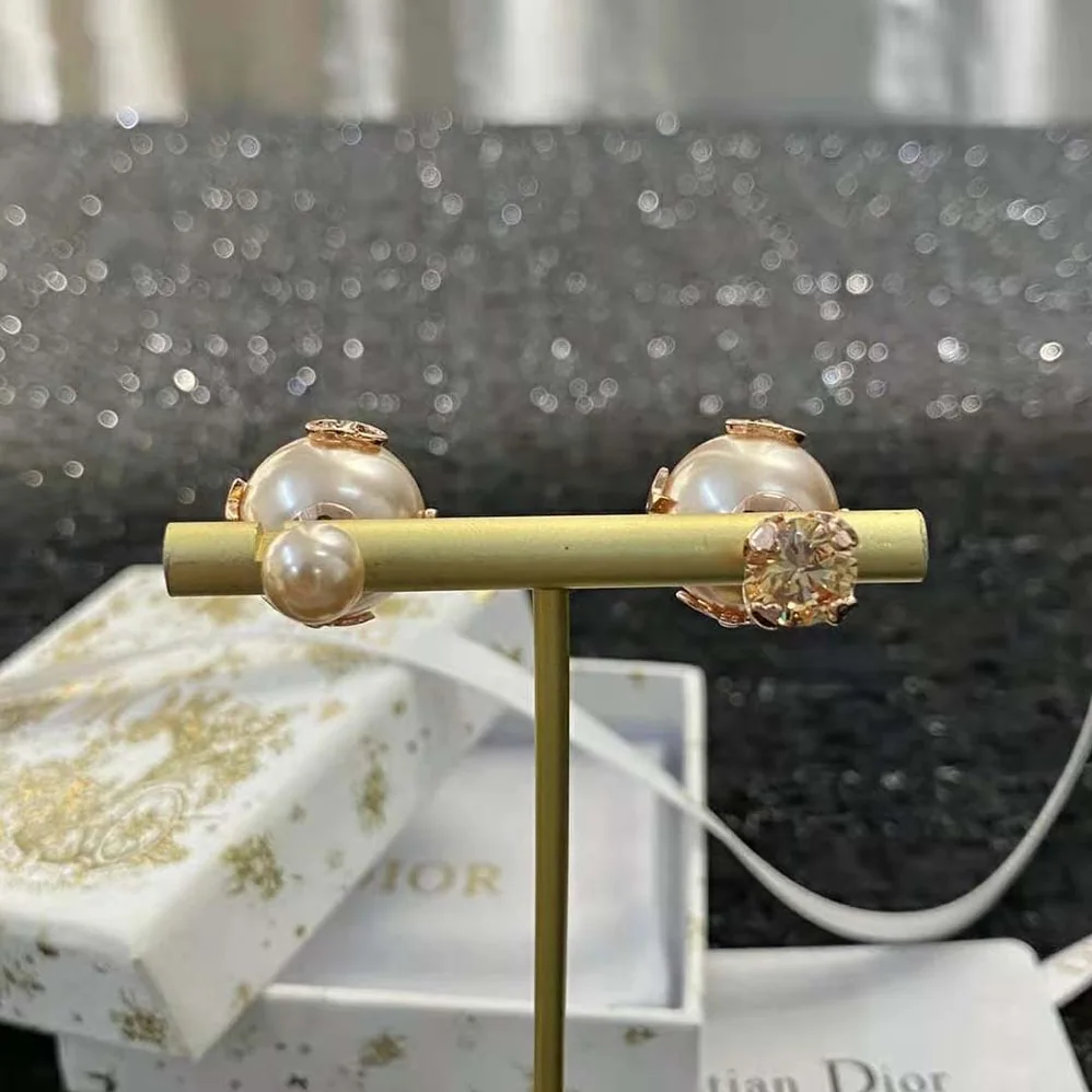 Dior Tribales Earrings Pink for Women in Finish Metal Dior Tribales Earrings Pink for Women in Finish Metal