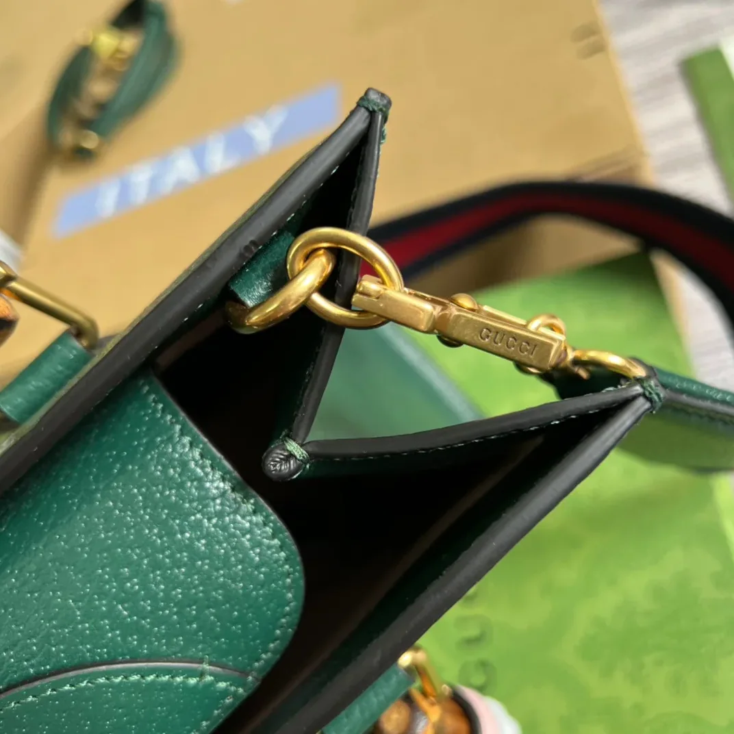 Gucci Diana Medium Tote Bag in Green Gold Hardware Gucci Diana Medium Tote Bag in Green Gold Hardware