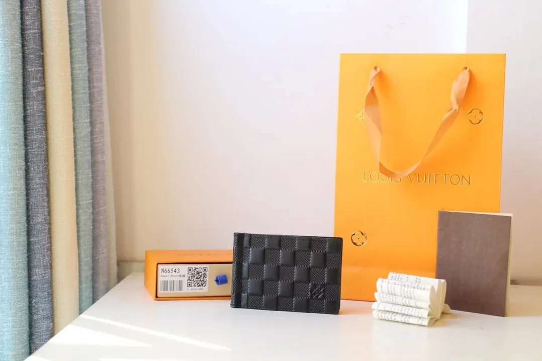 Louis Vuitton Marco Wallet Damier Inifini Louis Vuitton Marco Wallet Damier Inifini