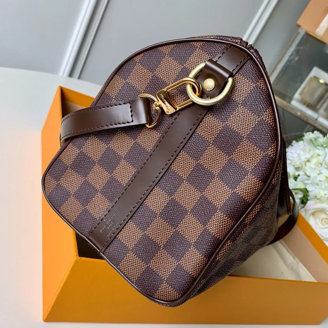 Louis Vuitton Speedy Bandouliere 25 Top Handle Bag in Brown Gold Hardware