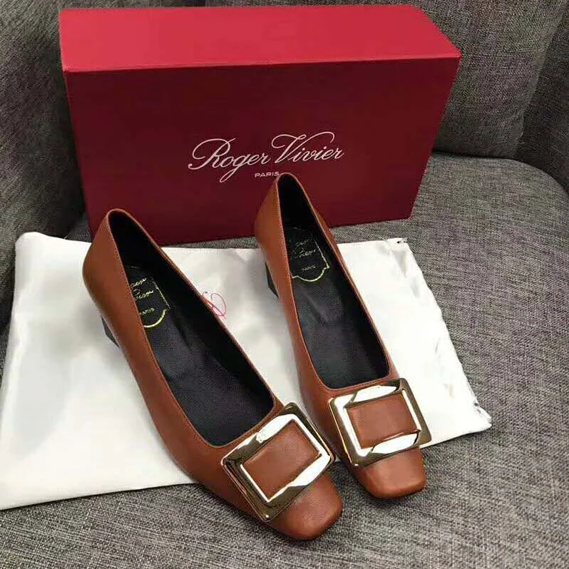 Roger Vivier Leather Belle Vivier Pumps 45mm Heel for Women in Brown Roger Vivier Leather Belle Vivier Pumps 45mm Heel for Women in Brown
