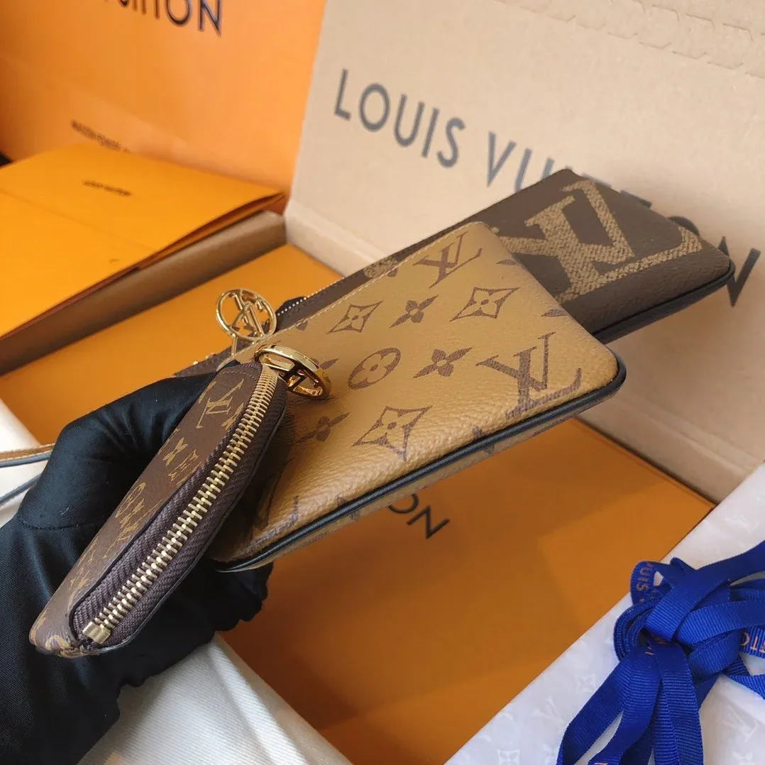 Louis Vuitton Trio Pouch Monogram Reverse /