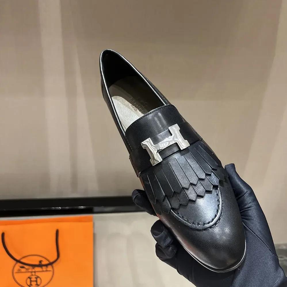 Hermes Royal Loafer in Goatskin for Women in Black