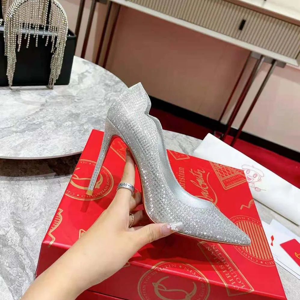 Christian Louboutin Hot Chick 100 mm Heel Height for Women in Silver Christian Louboutin Hot Chick 100 mm Heel Height for Women in Silver