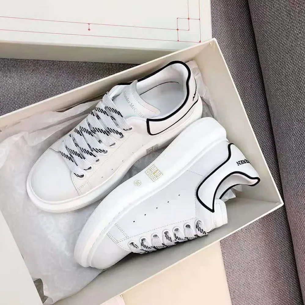 Alexander Mcqueen Oversized Sneaker White Smooth Calfskin Leather for Women in White