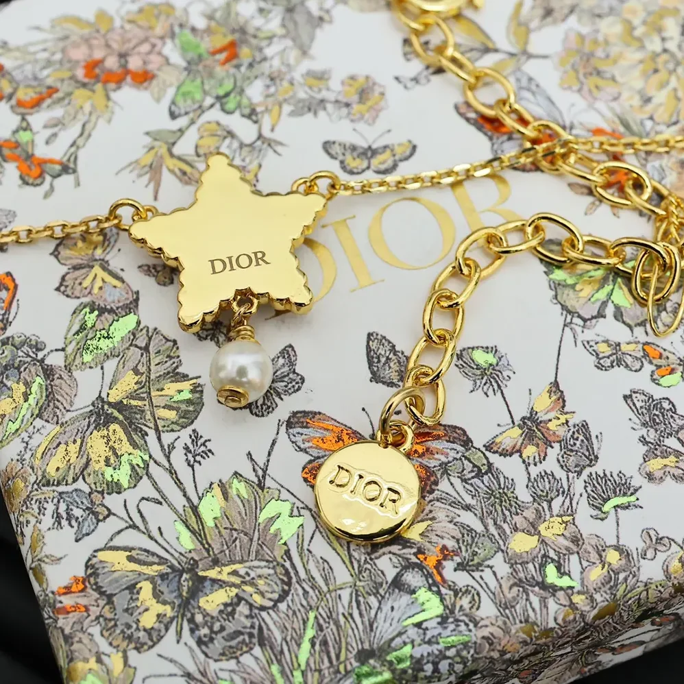 Dior Petit CD Lucky Baroque Necklace Gold-Finish Metal with White Resin Pearls and Deep Ocean Blue Glass for Women Dior Petit CD Lucky Baroque Necklace Gold-Finish Metal with White Resin Pearls and Deep Ocean Blue Glass for Women